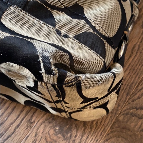 Authentic coach bag. - Picture 5 of 10